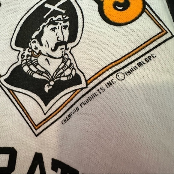 Vintage Champion Pittsburgh Pirates Baseball Tee New - Picture 3 of 8